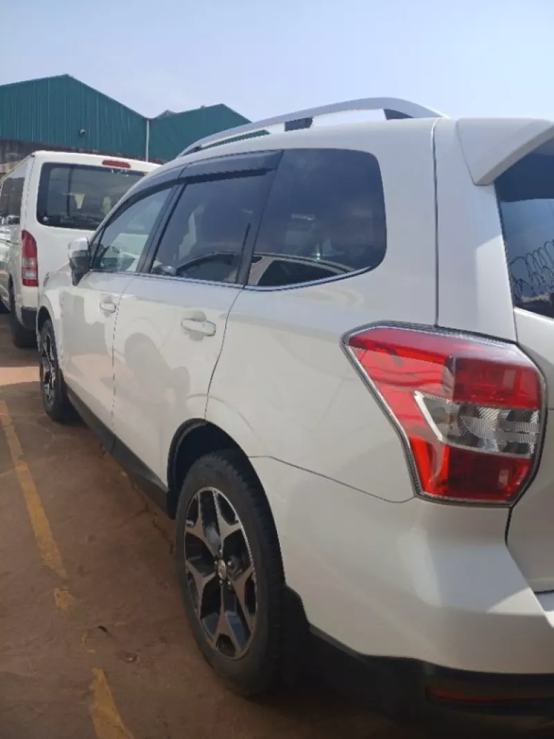 Subaru Forester   - 2014