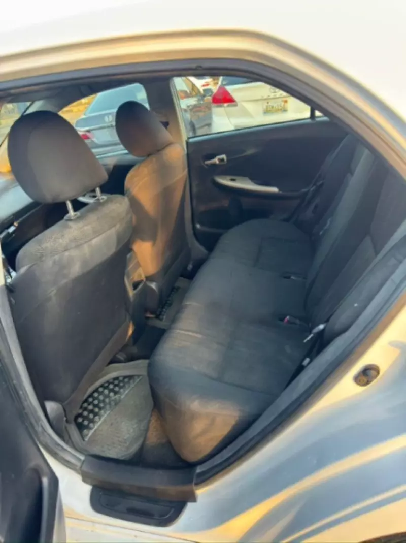 Toyota Corolla   - 2011