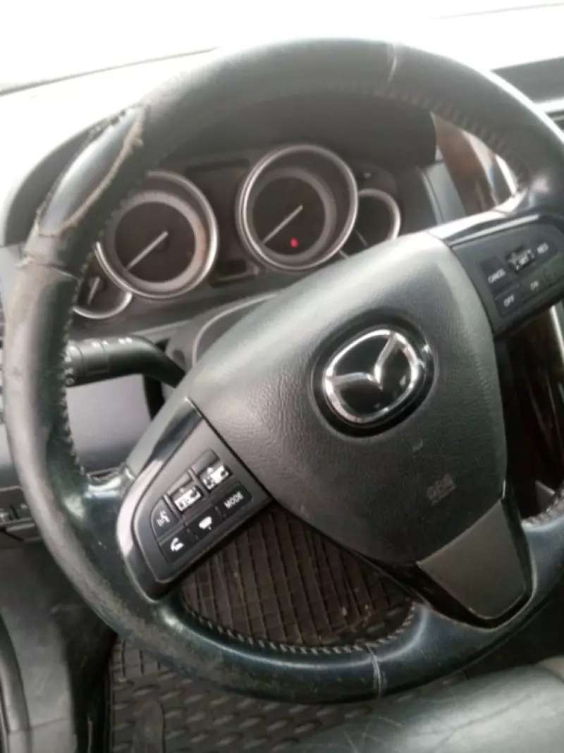 Mazda CX-9   - 2011