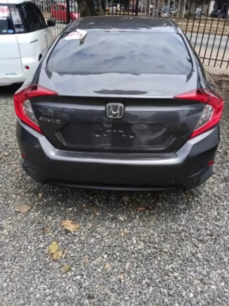 Honda Civic   - 2022
