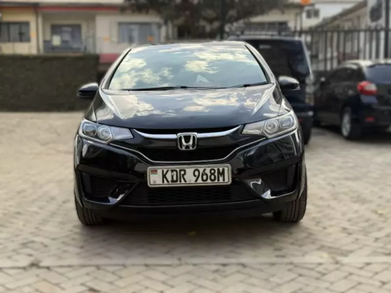 Honda Fit Hybrid    - 2017