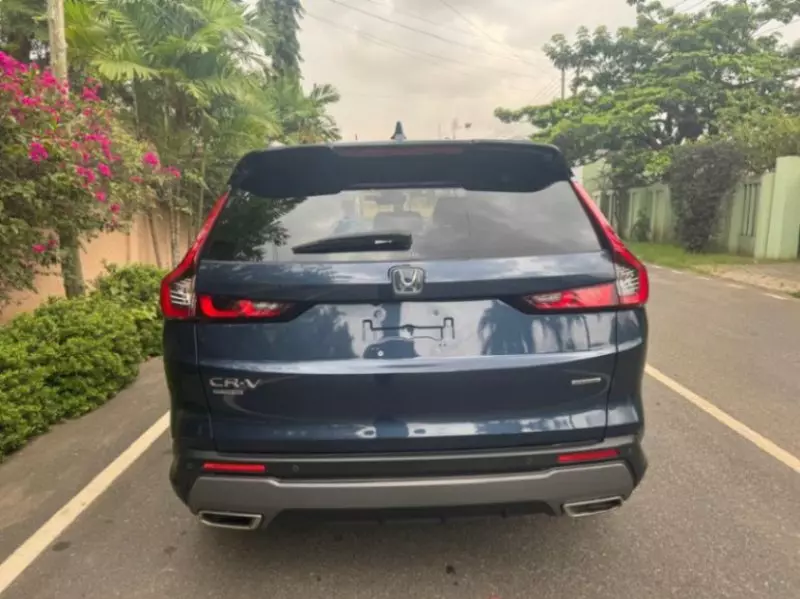 Honda CR-V   - 2024
