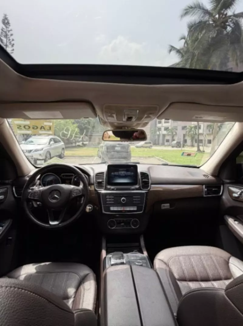 Mercedes-Benz GLE-Class - 2016