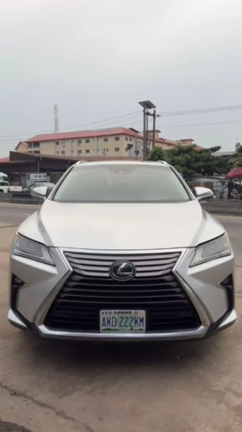 Lexus RX - 2016