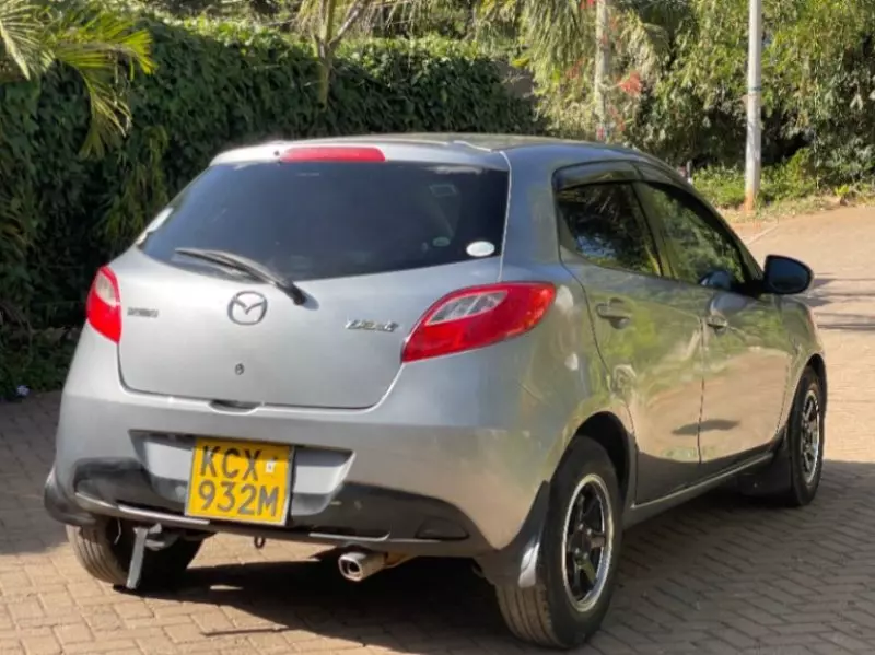 Mazda Demio   - 2012