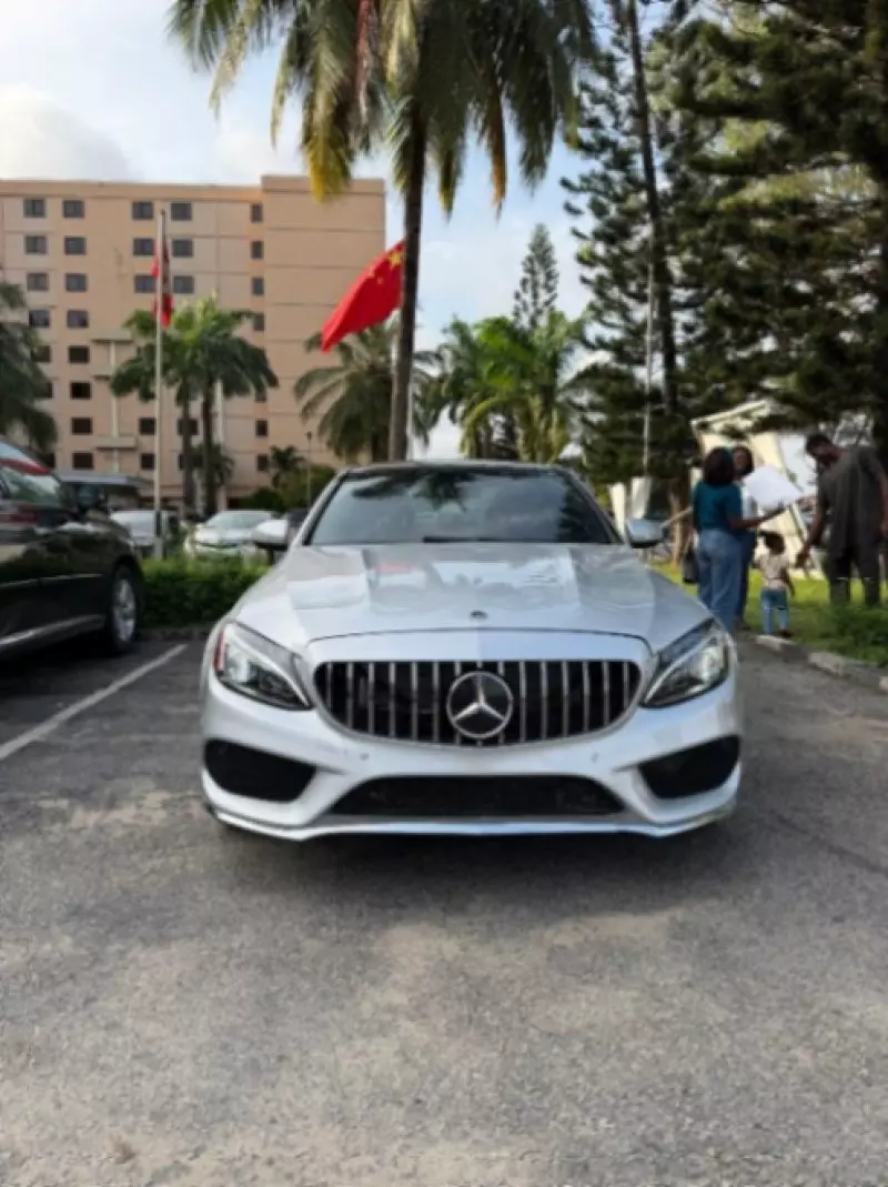 Mercedes-Benz C 300   - 2014