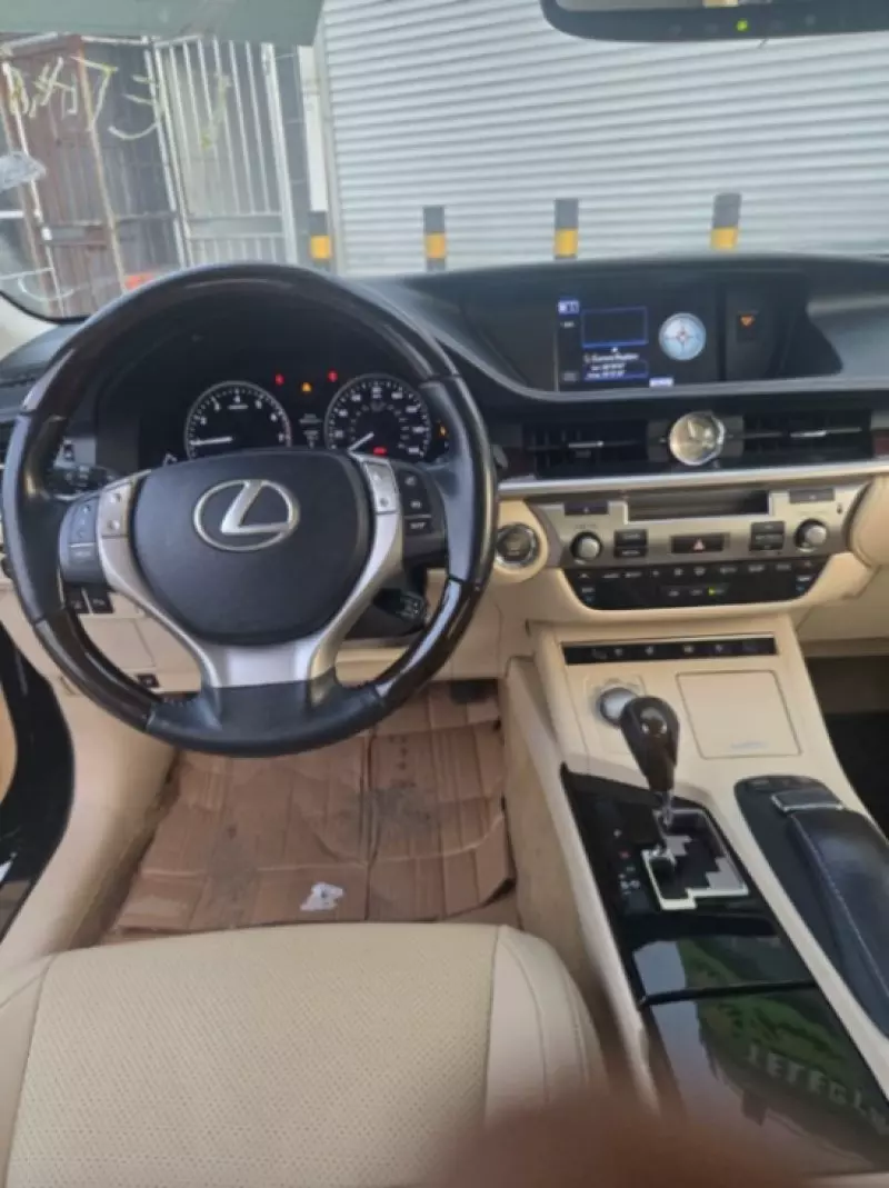 Lexus ES 350   - 2013