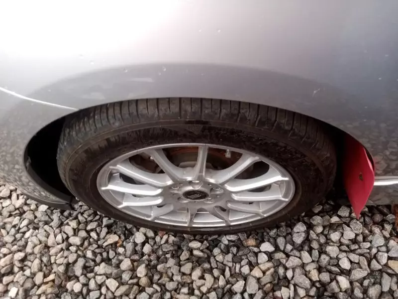 Toyota Ractis   - 2011