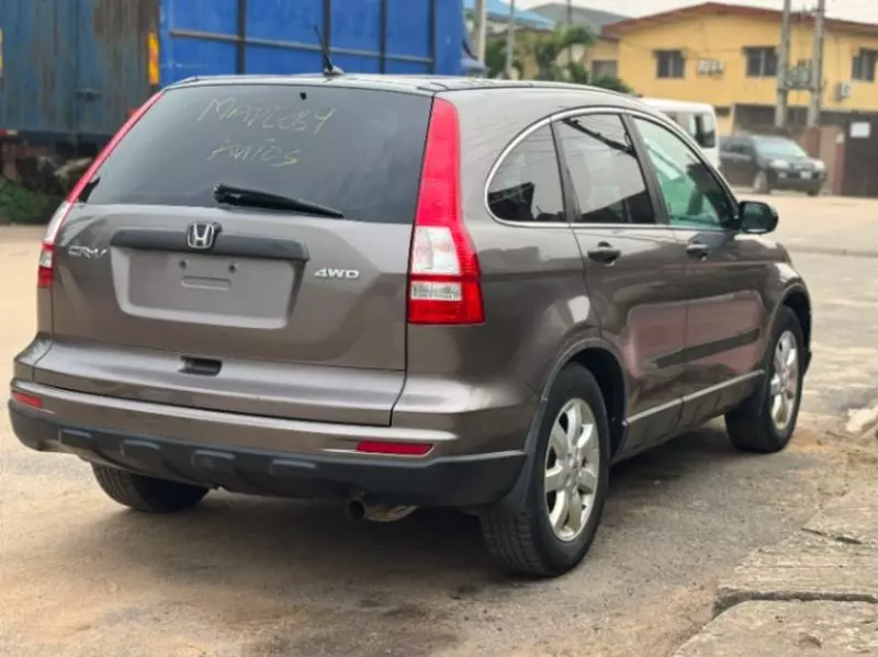 Honda CR-V - 2010