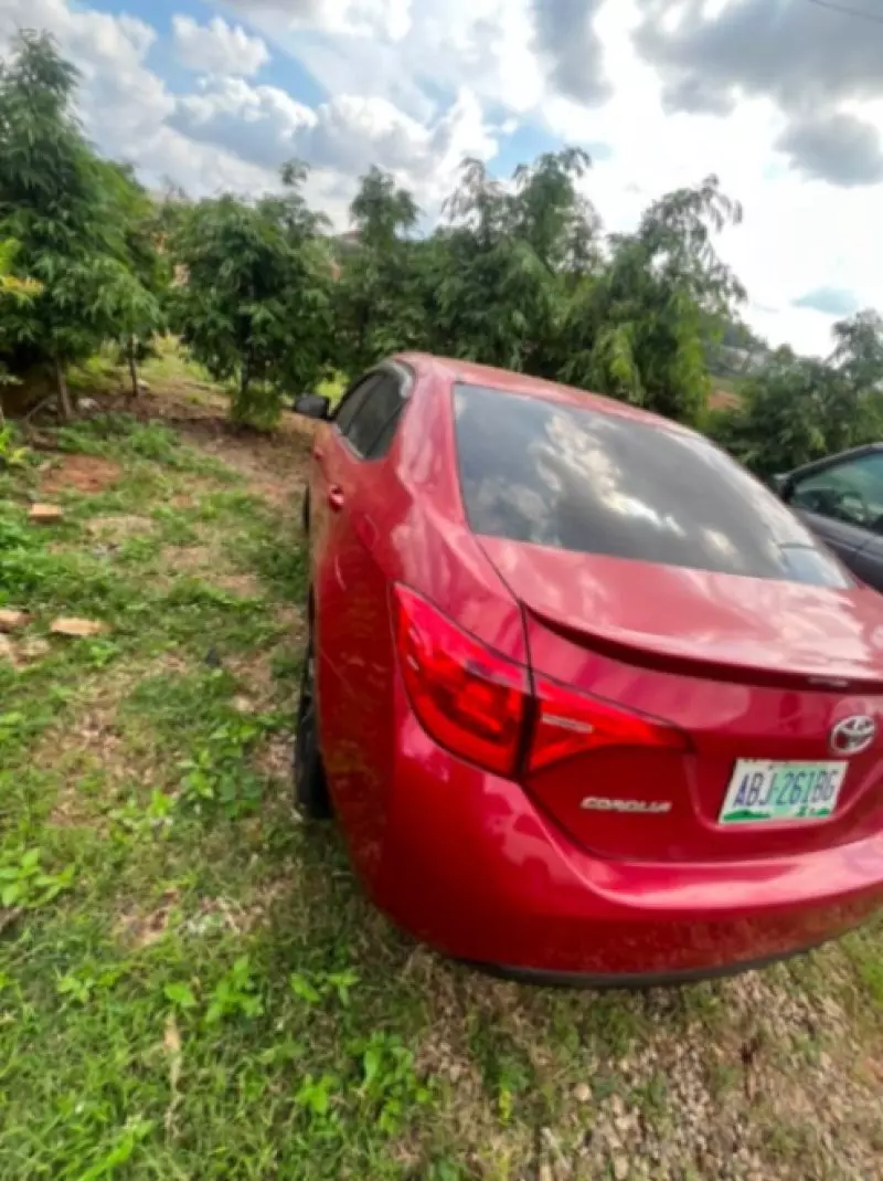 TOYOTA Corolla - 2018
