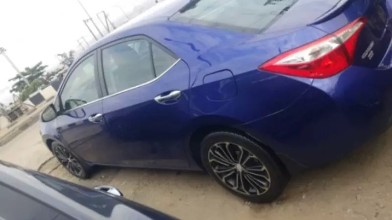 Toyota Corolla Sport - 2015