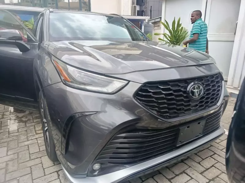 TOYOTA Highlander   - 2022