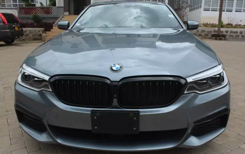 BMW 530i   - 2018