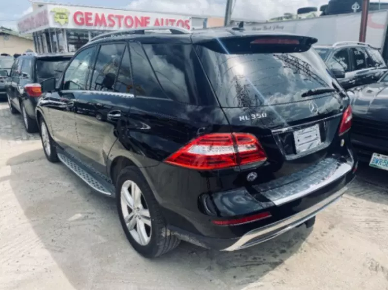 Mercedes-Benz ML-Class   - 2012