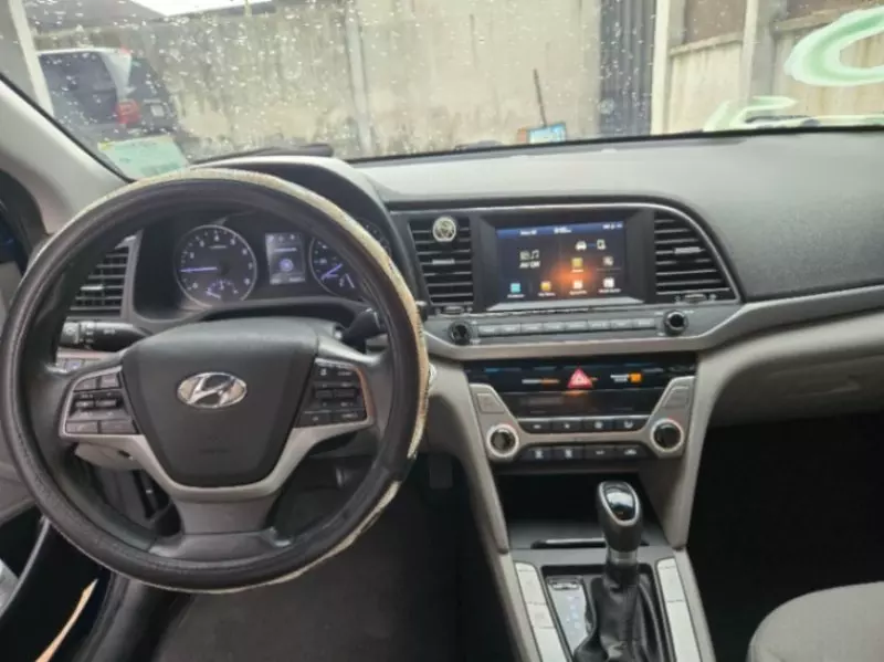 Hyundai Elantra   - 2016