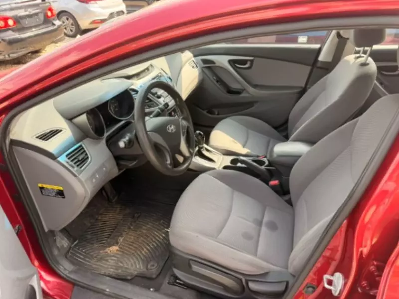 Hyundai Elantra   - 2016