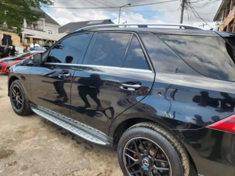 Mercedes-Benz GLE 350   - 2016