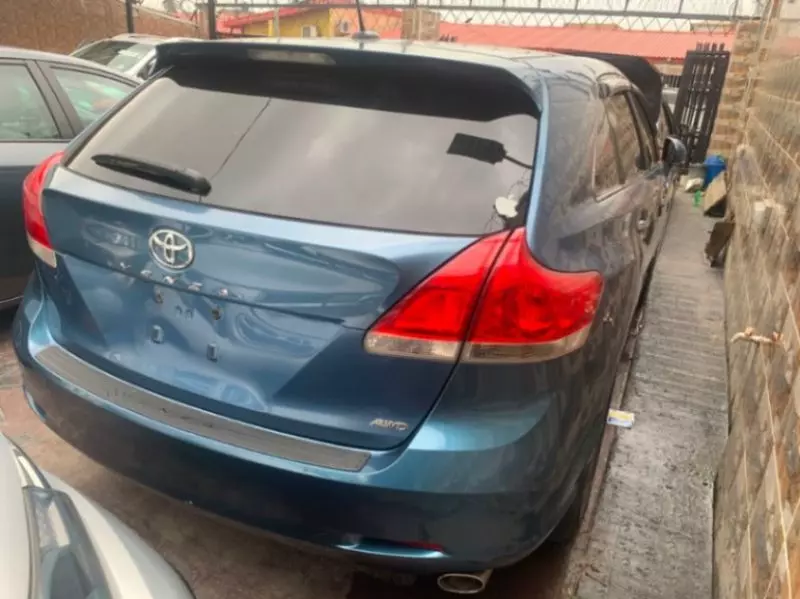 TOYOTA Venza   - 2009