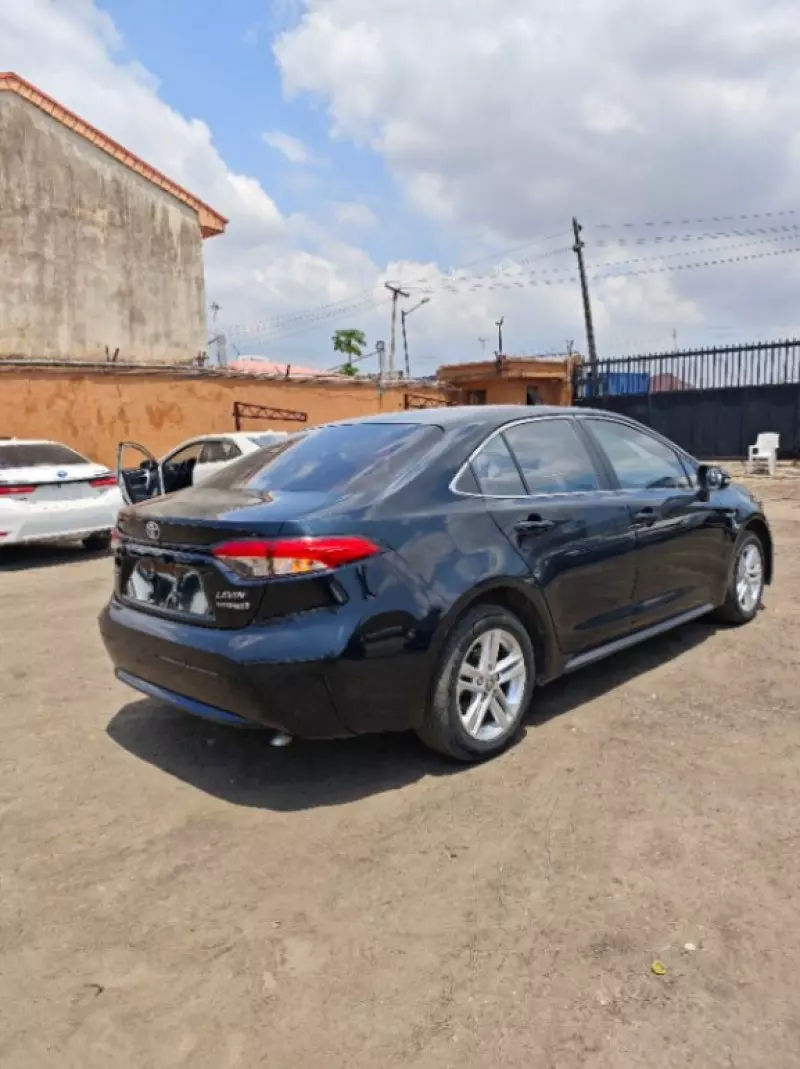 Toyota Corolla   - 2019