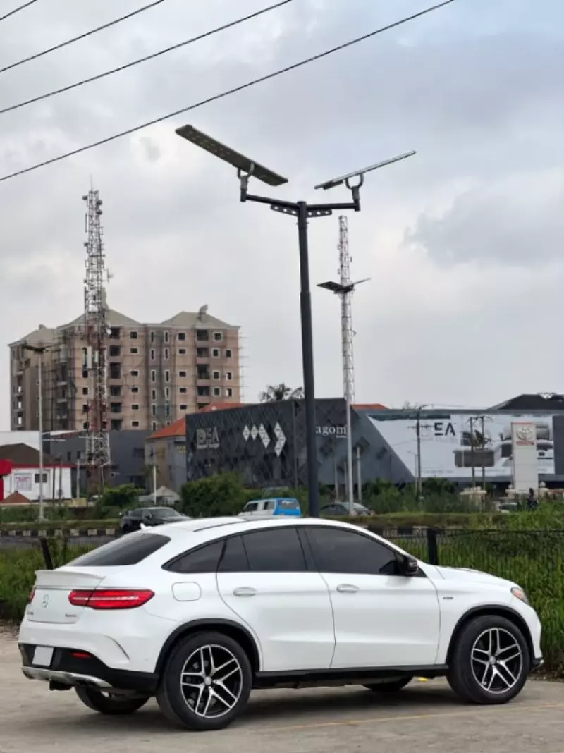 Mercedes-Benz Gle-class   - 2016