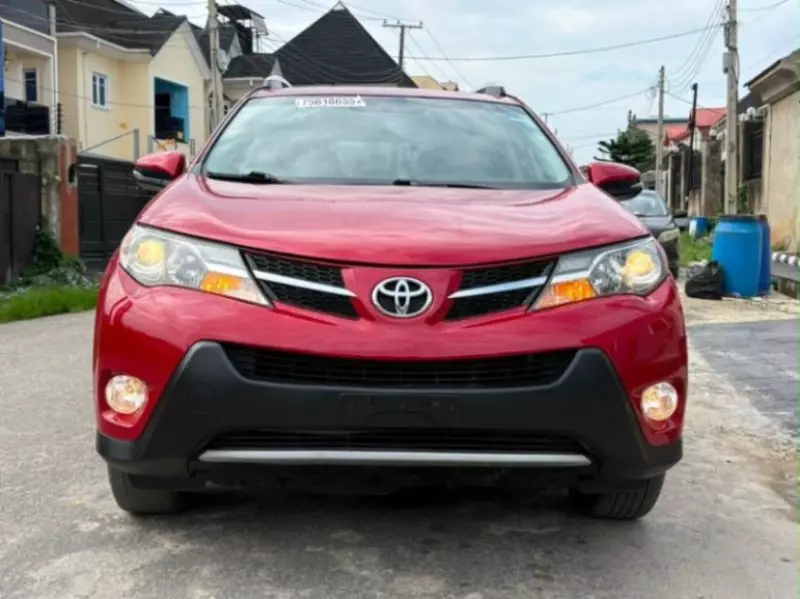 TOYOTA RAV4   - 2015