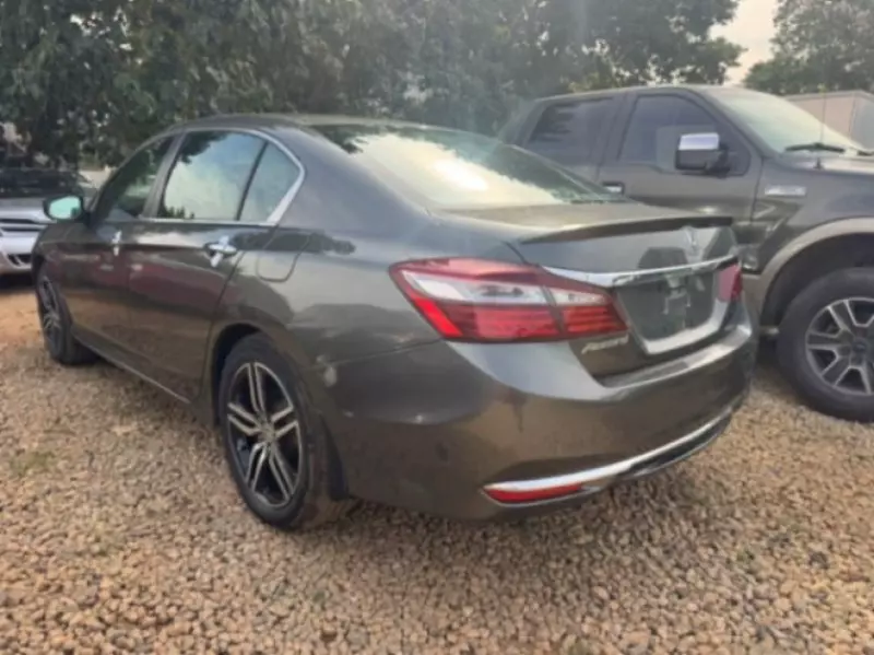Honda Accord   - 2013