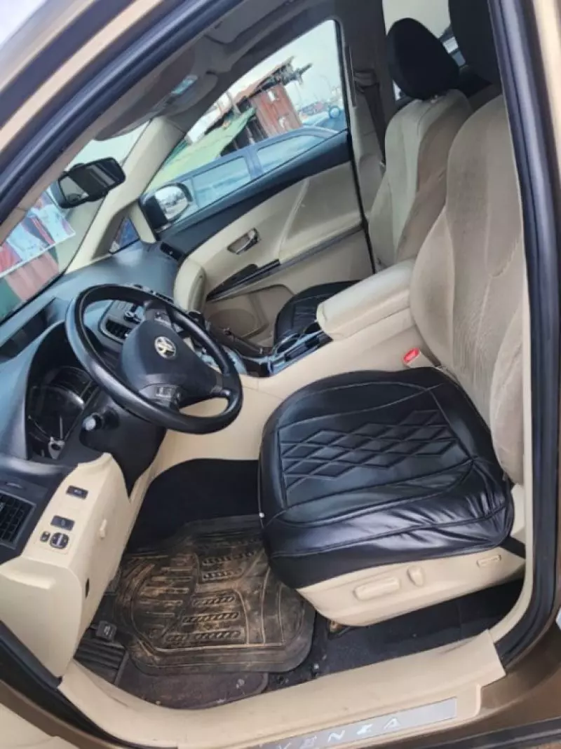 Toyota Venza - 2013