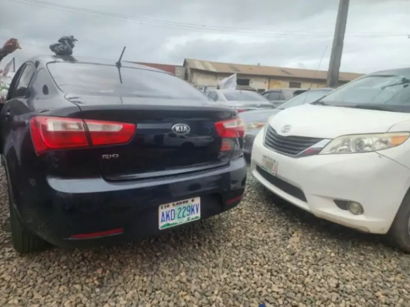 KIA Rio   - 2010