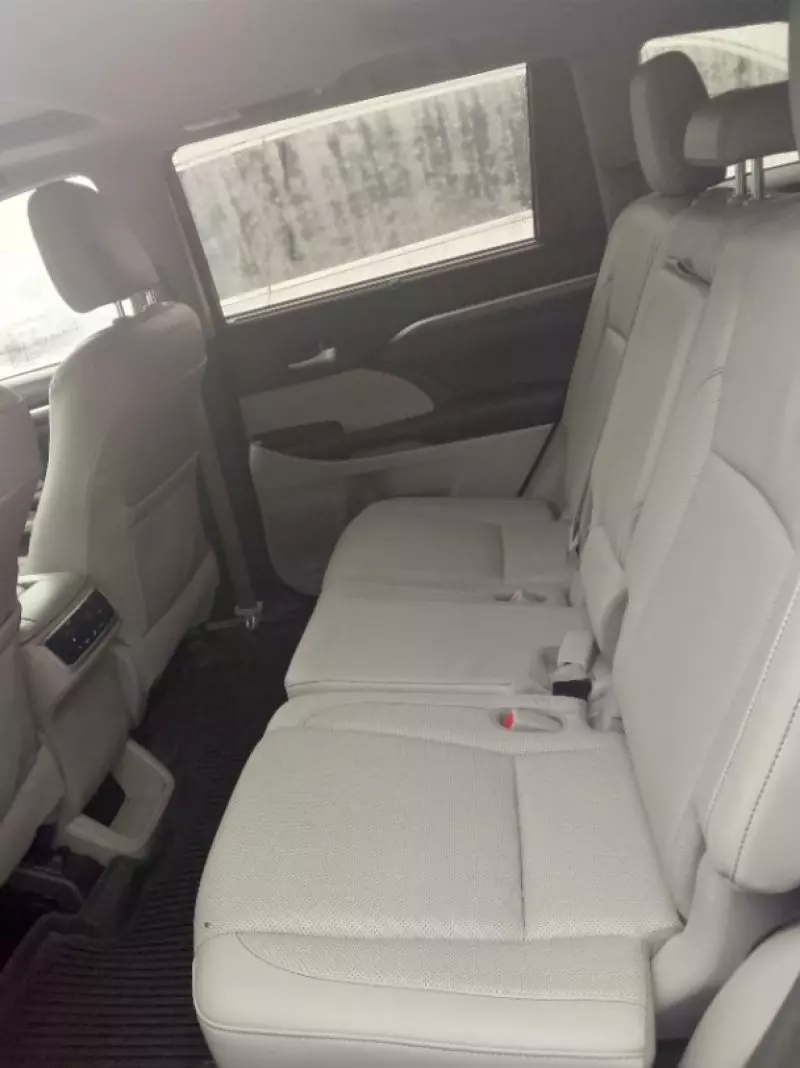TOYOTA Highlander - 2017