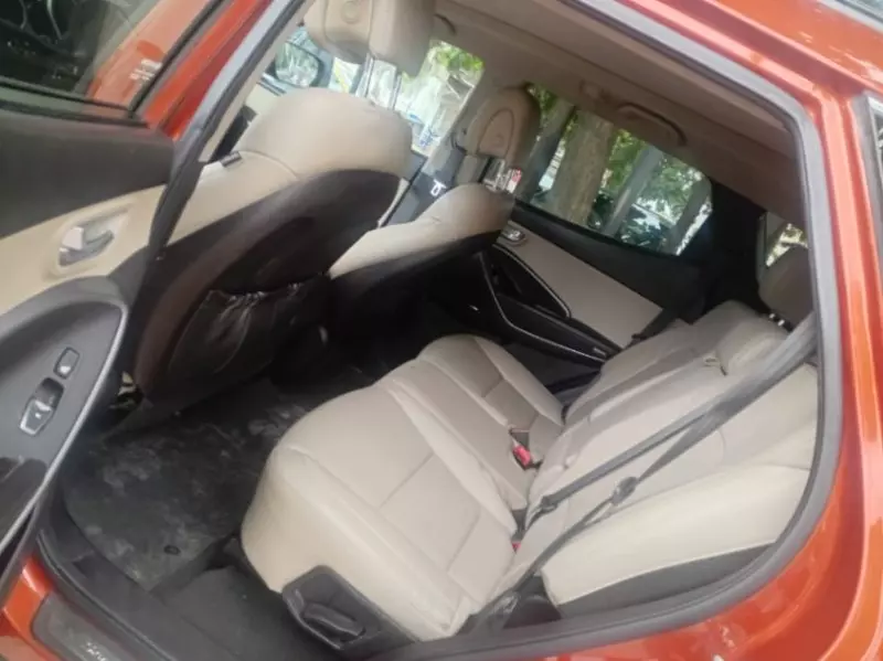 Hyundai Santa Fe - 2014