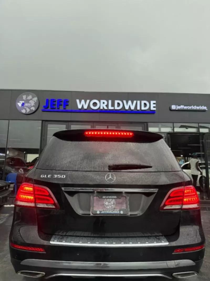 Mercedes-Benz GLE 350   - 2016