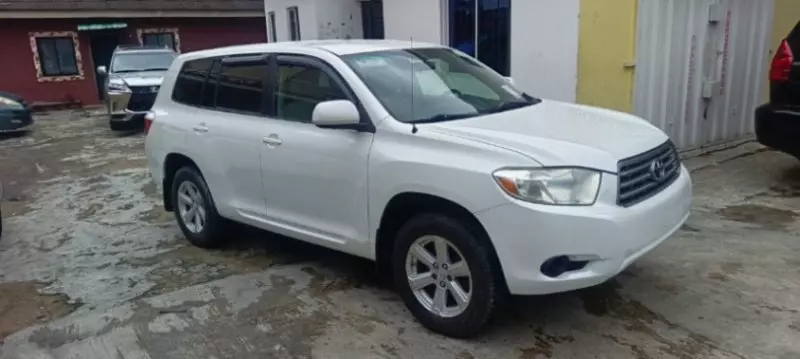 Toyota Highlander   - 2008