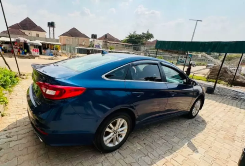 Hyundai Sonata   - 2016