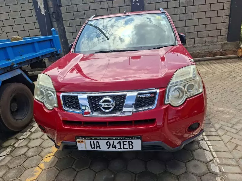 Nissan X-Trail   - 2011