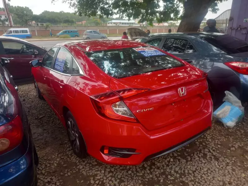 Honda Civic   - 2018
