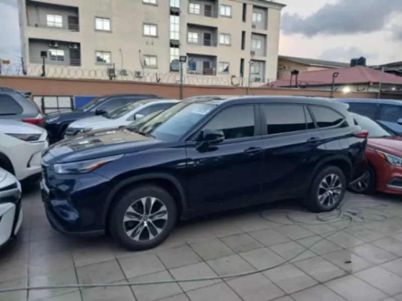 TOYOTA Highlander   - 2023