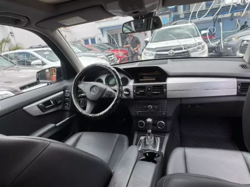 Mercedes-Benz GLK-Class   - 2010