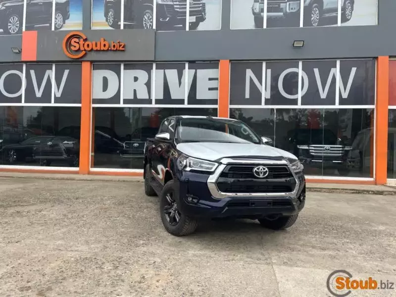 Toyota Hilux   - 2025