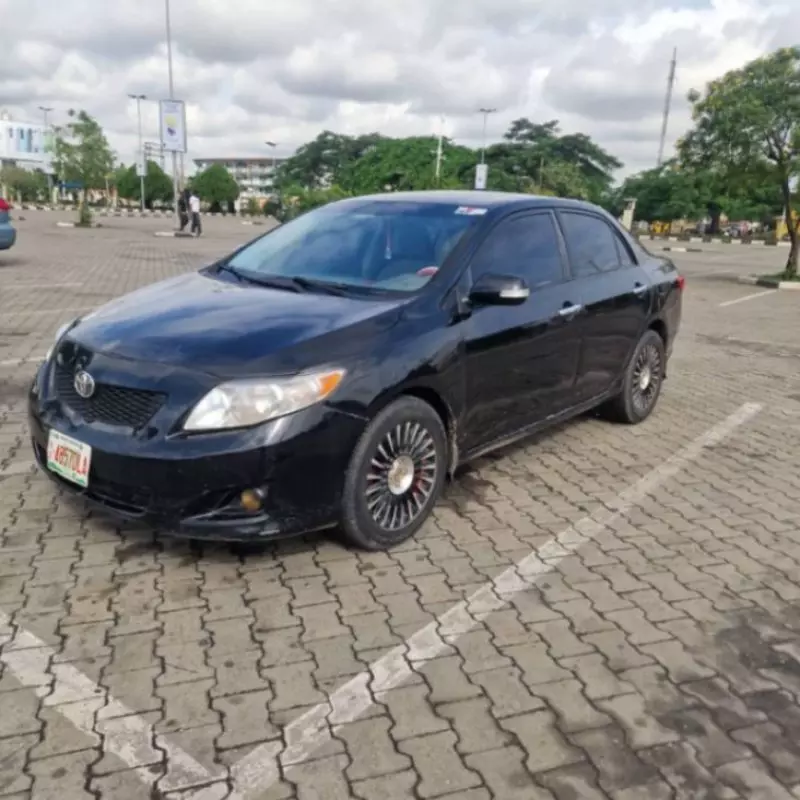 TOYOTA Corolla   - 2009