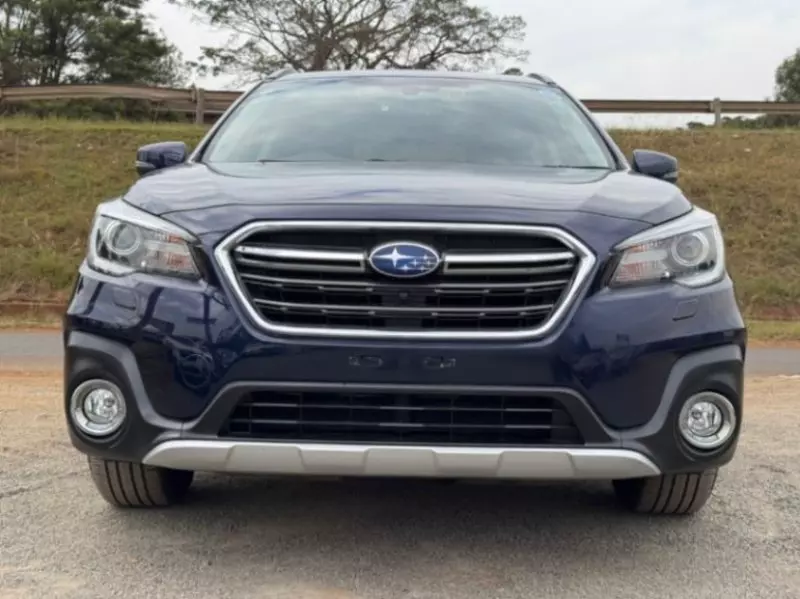 Subaru Outback   - 2018