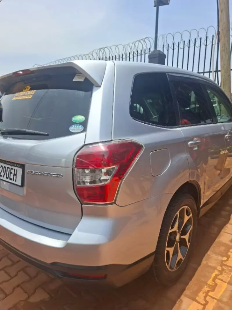 Subaru Forester   - 2013