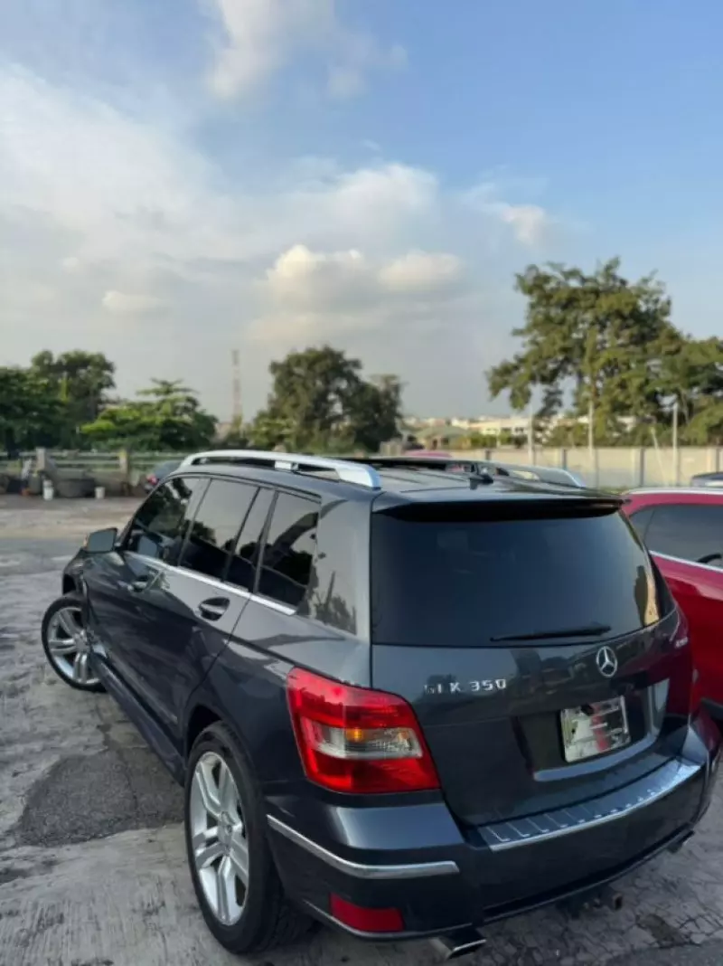 Mercedes-Benz GLK-Class   - 2010