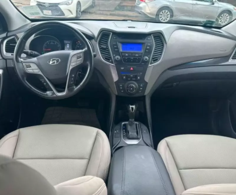 Hyundai Santa Fe Sport   - 2013