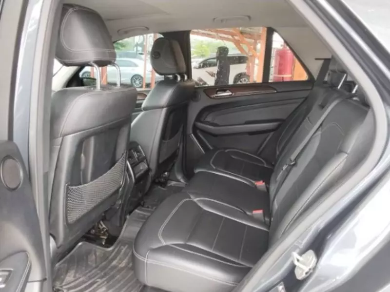 Mercedes-Benz ML-Class   - 2012