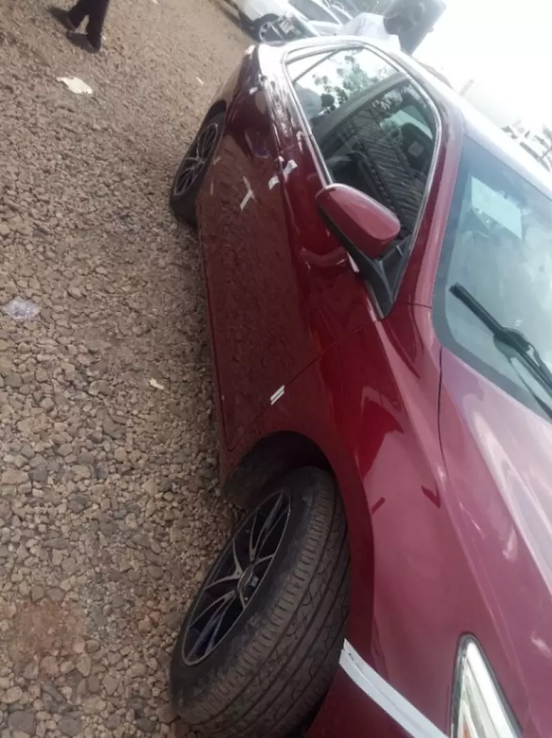 TOYOTA Camry   - 2015