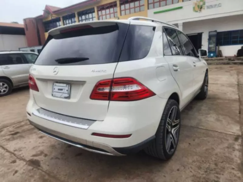 Mercedes-Benz Ml-class   - 2012