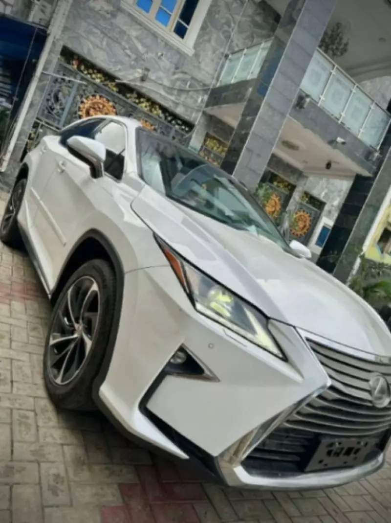 Lexus RX   - 2016