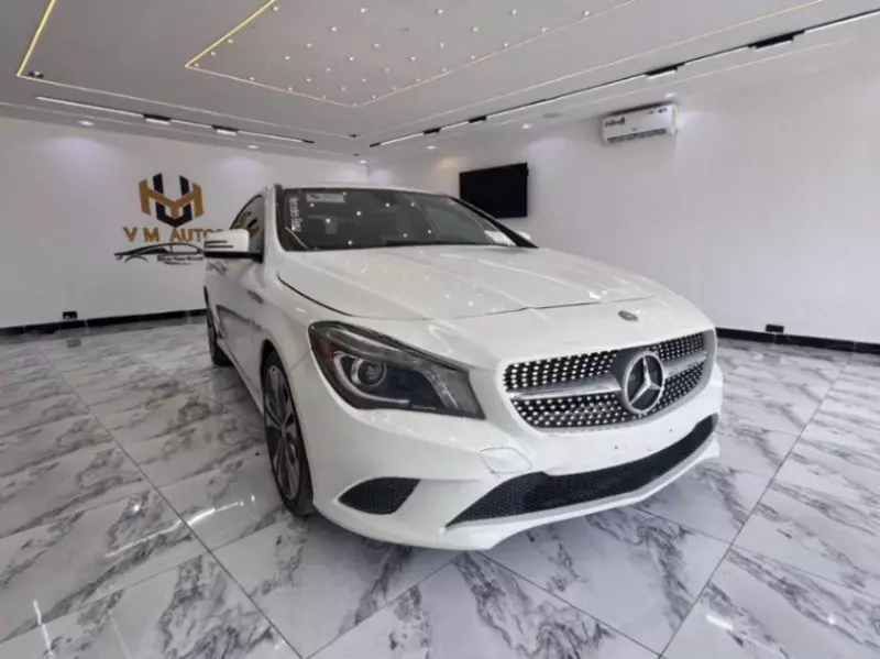 Mercedes-Benz CLA 250   - 2015
