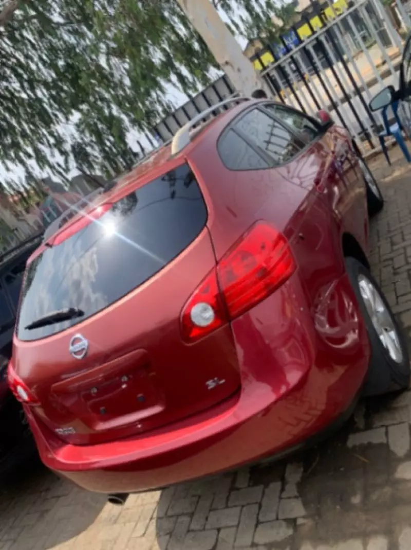 Nissan Rogue   - 2008