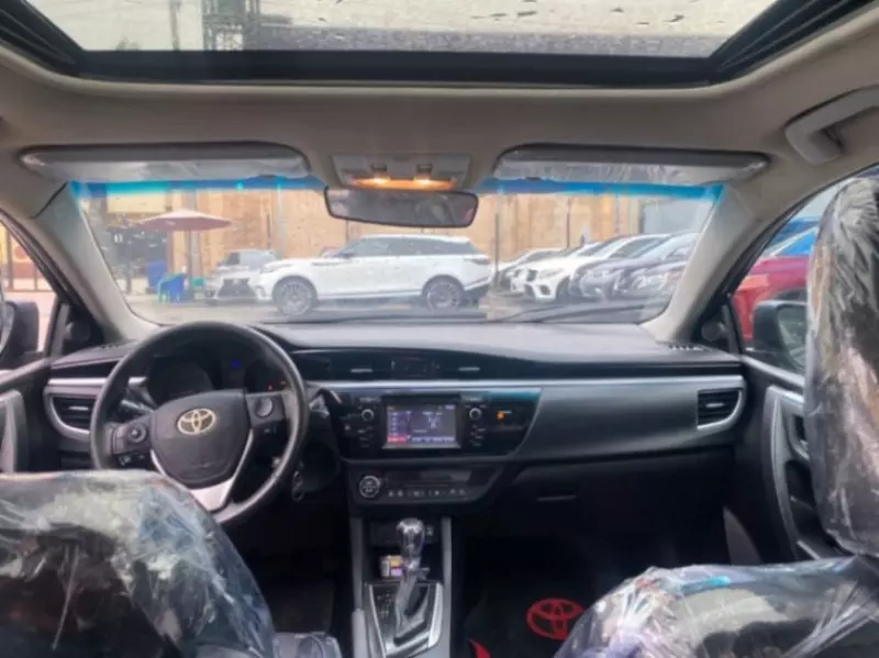 Toyota Corolla   - 2016